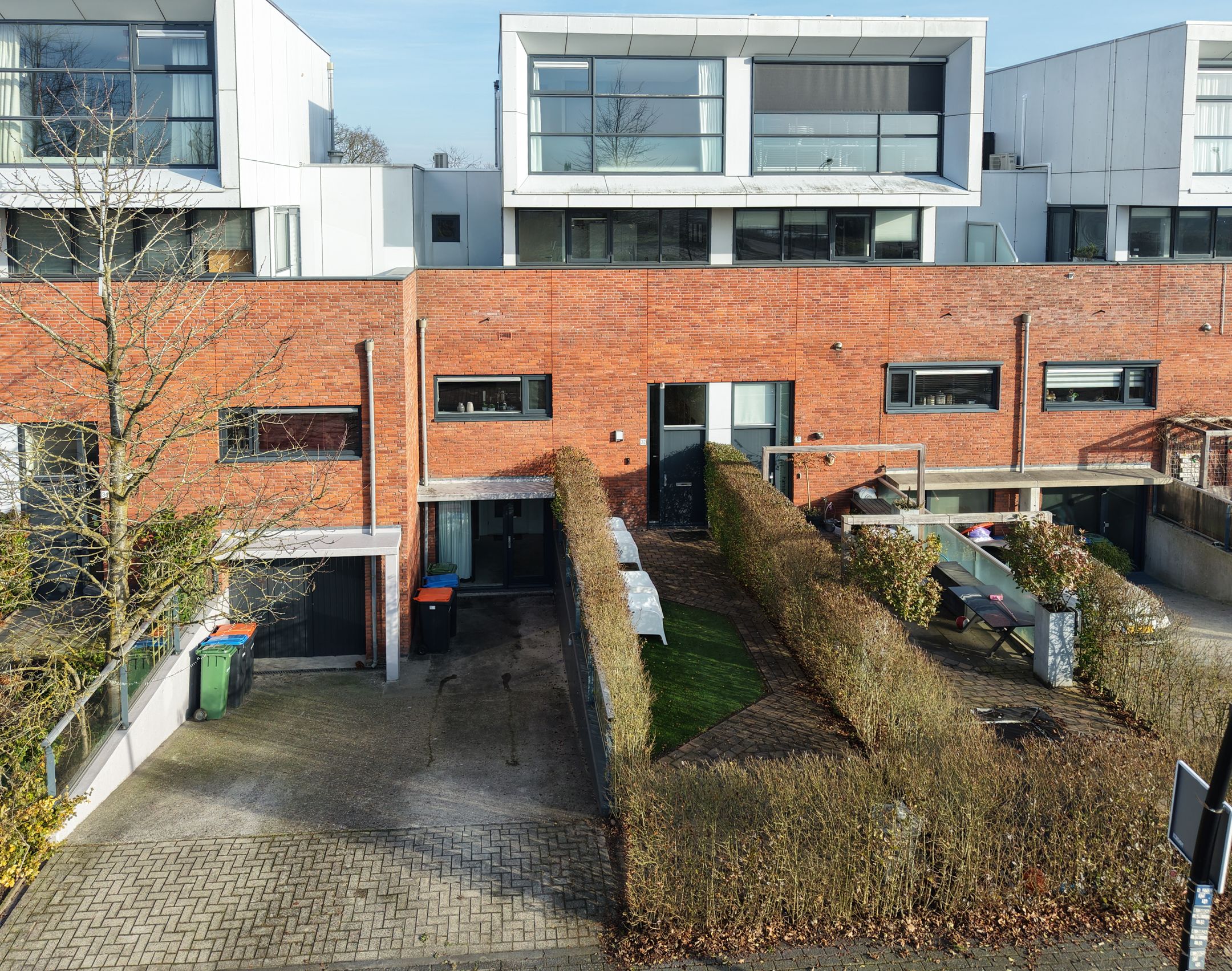 Spacious split-level home with 2 bathrooms and private parking — 45