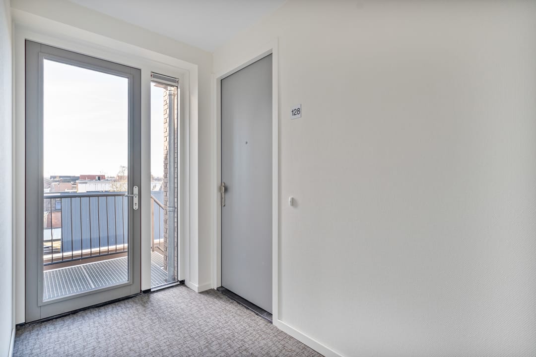 Foto 16 van Julianastraat 128