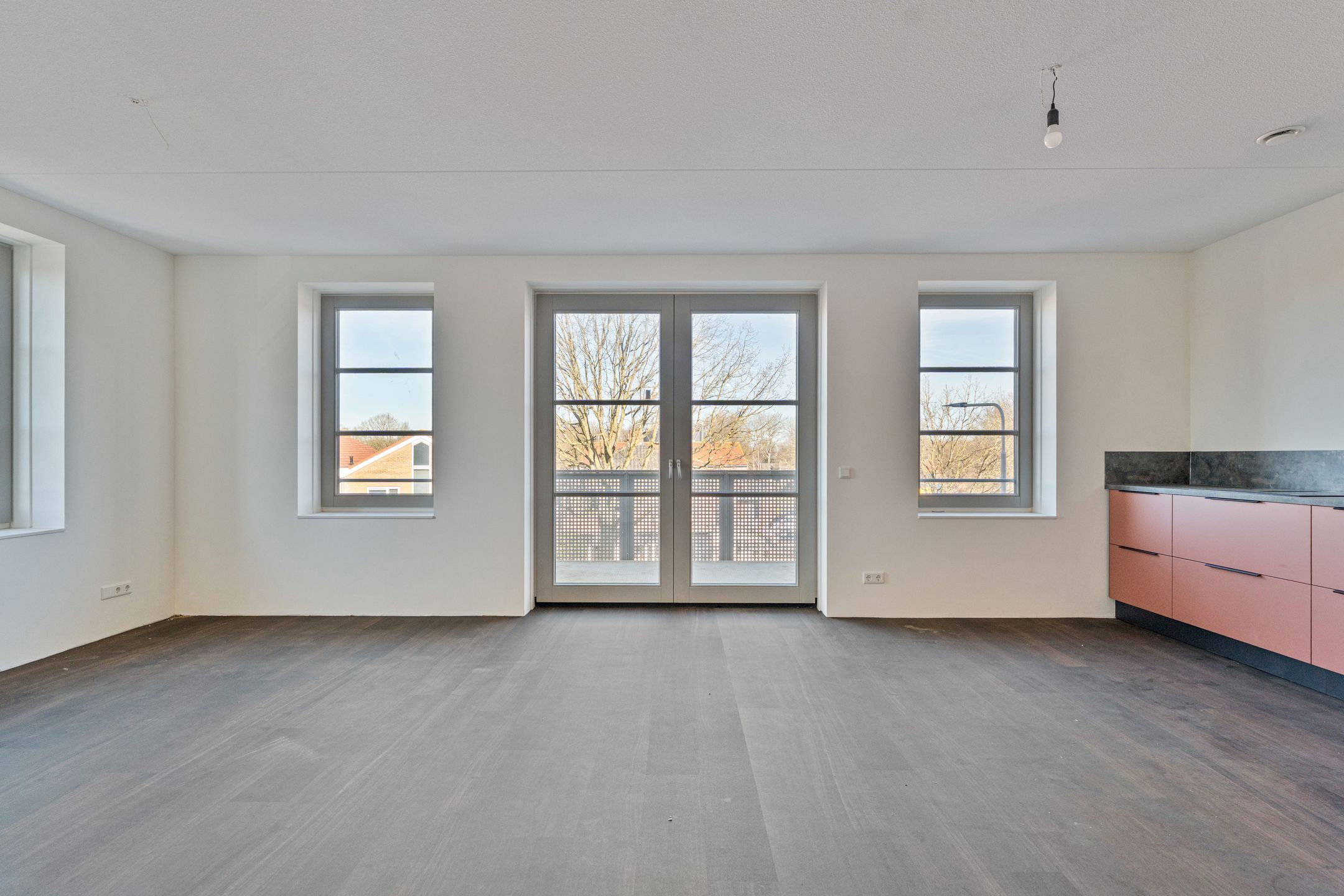 Foto 24 van Julianastraat 128