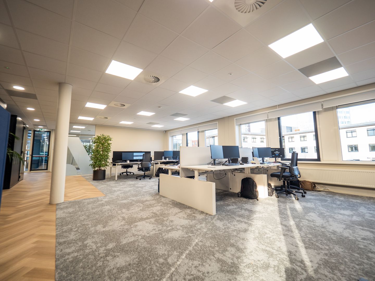 View photo 4 of Elektronicaweg 39-43