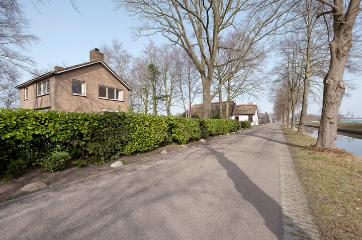 Photo 2 of Kanaalweg 72