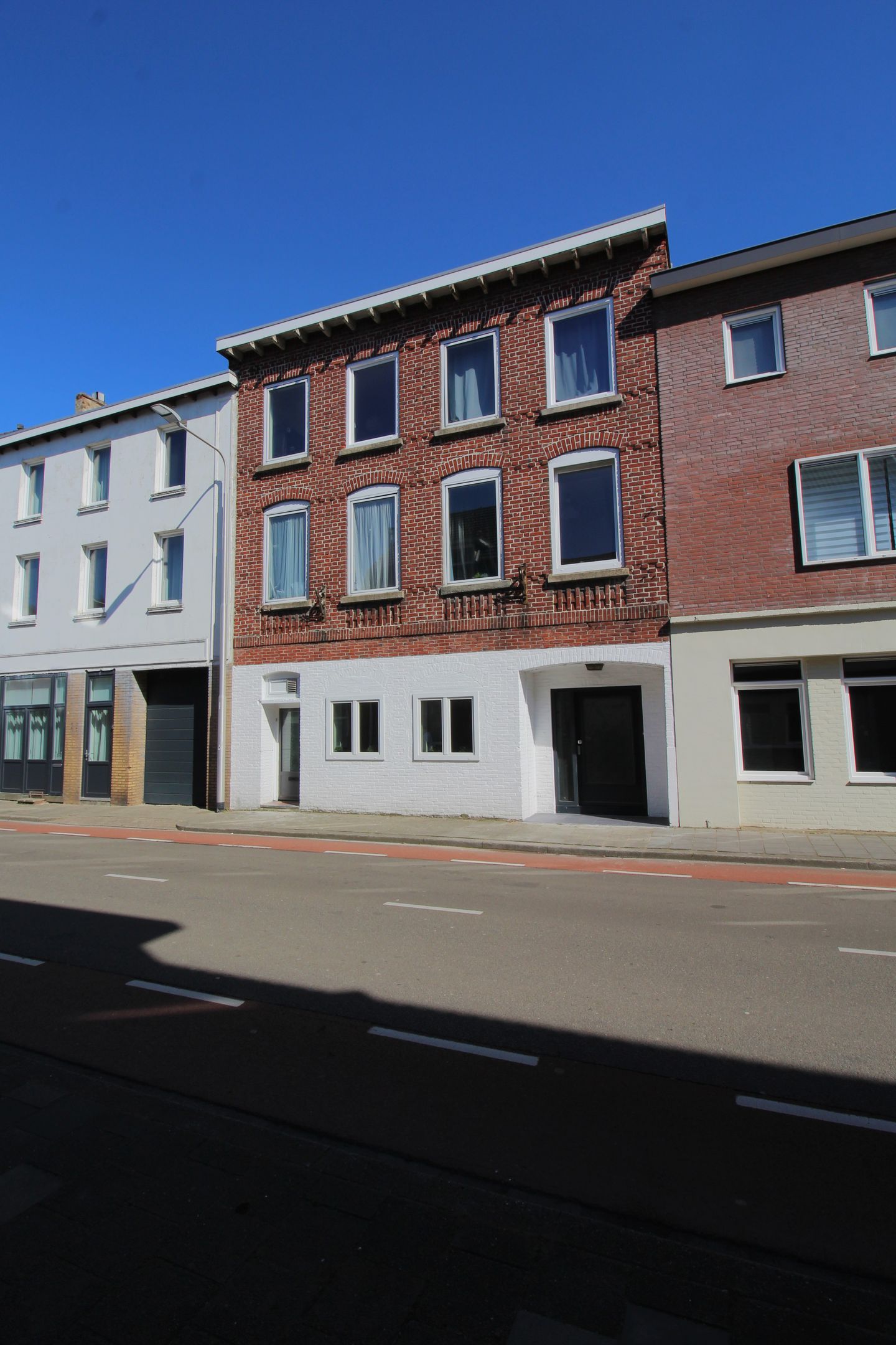 Bekijk foto 2 van Schaesbergerstraat 108