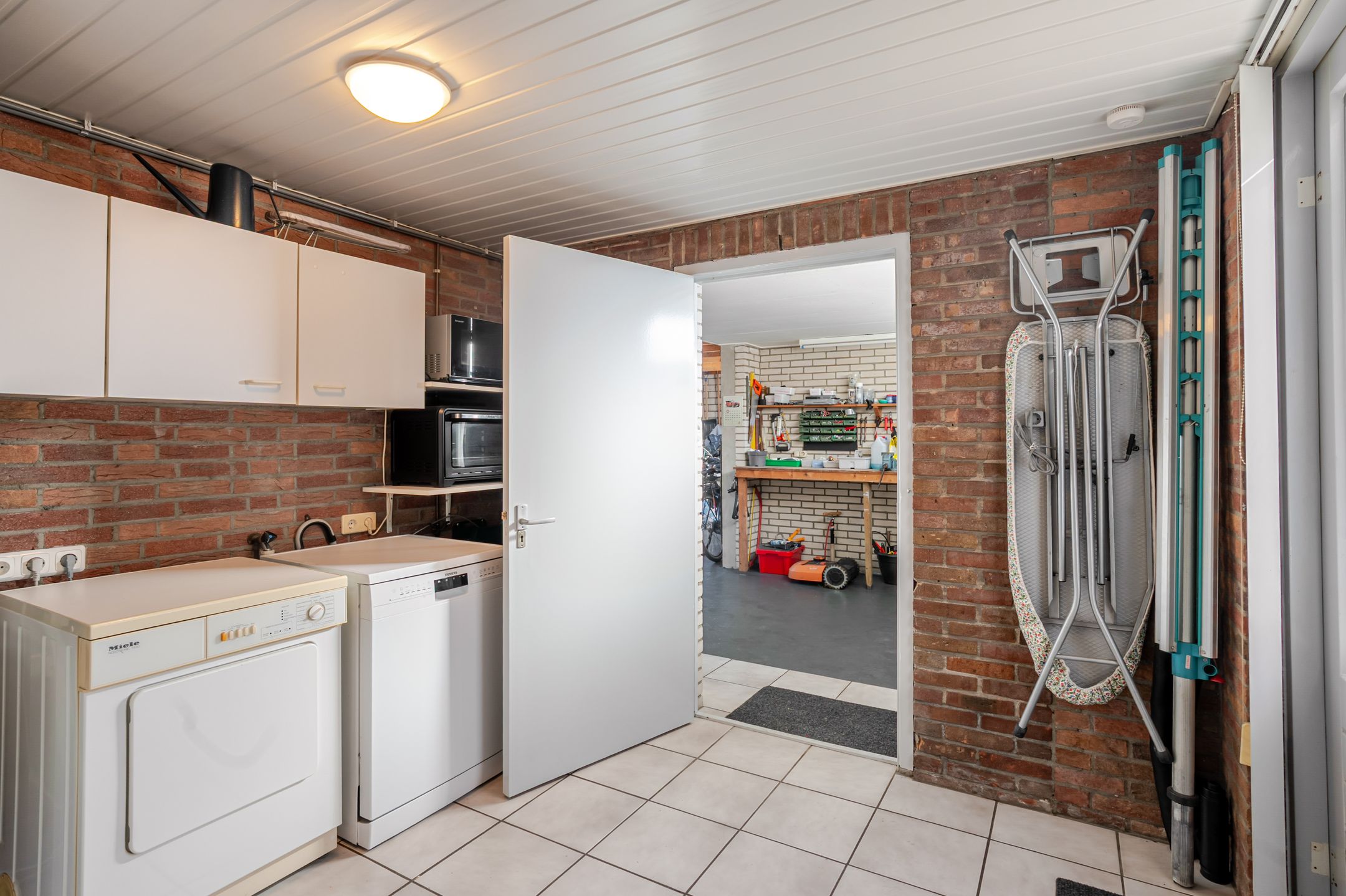 Foto 15 van Zwarteweg 1