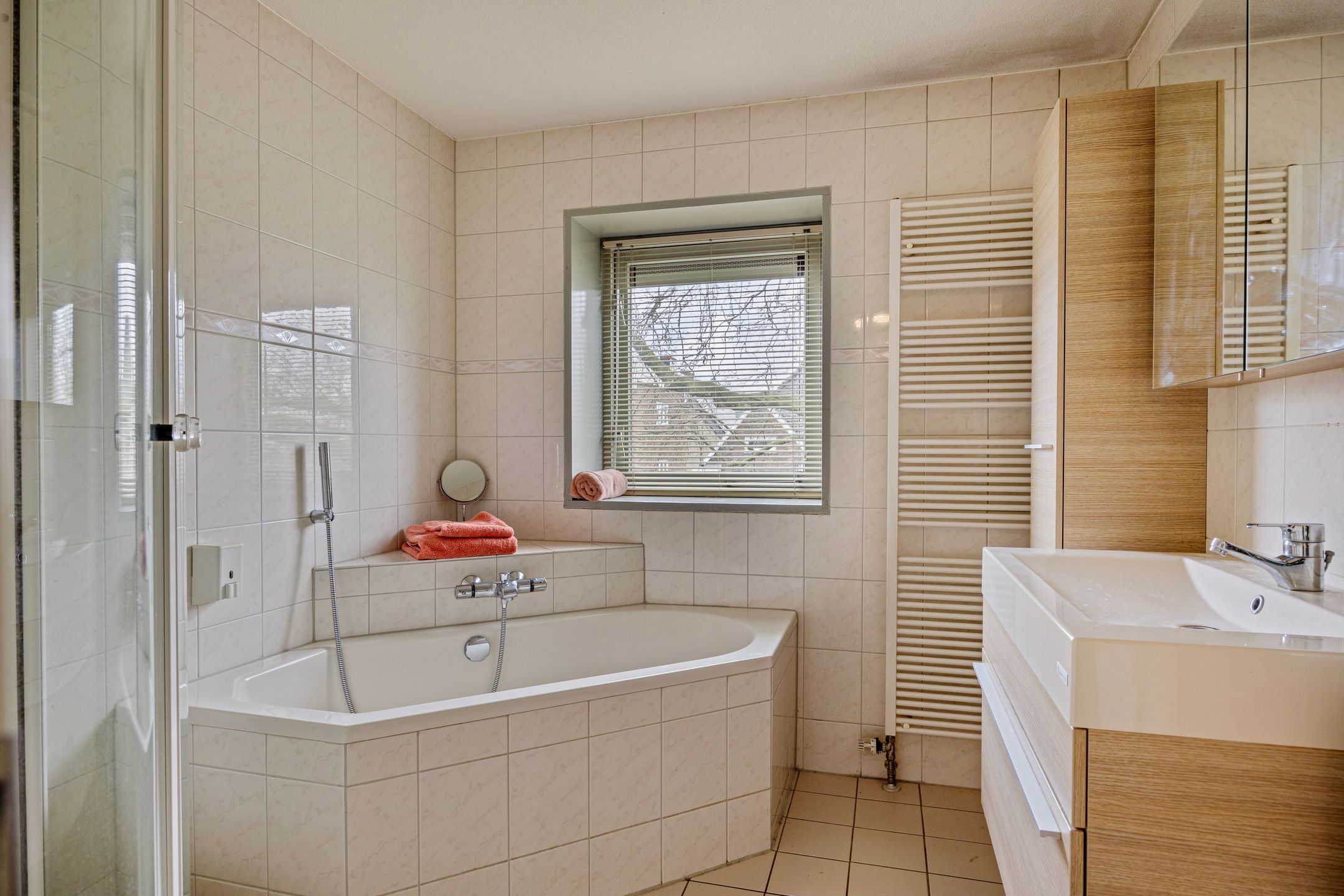 Foto 18 van G.A. van Nispenstraat 43