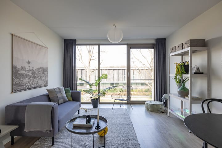 Photo 2 of Helper Oostsingel 42-G