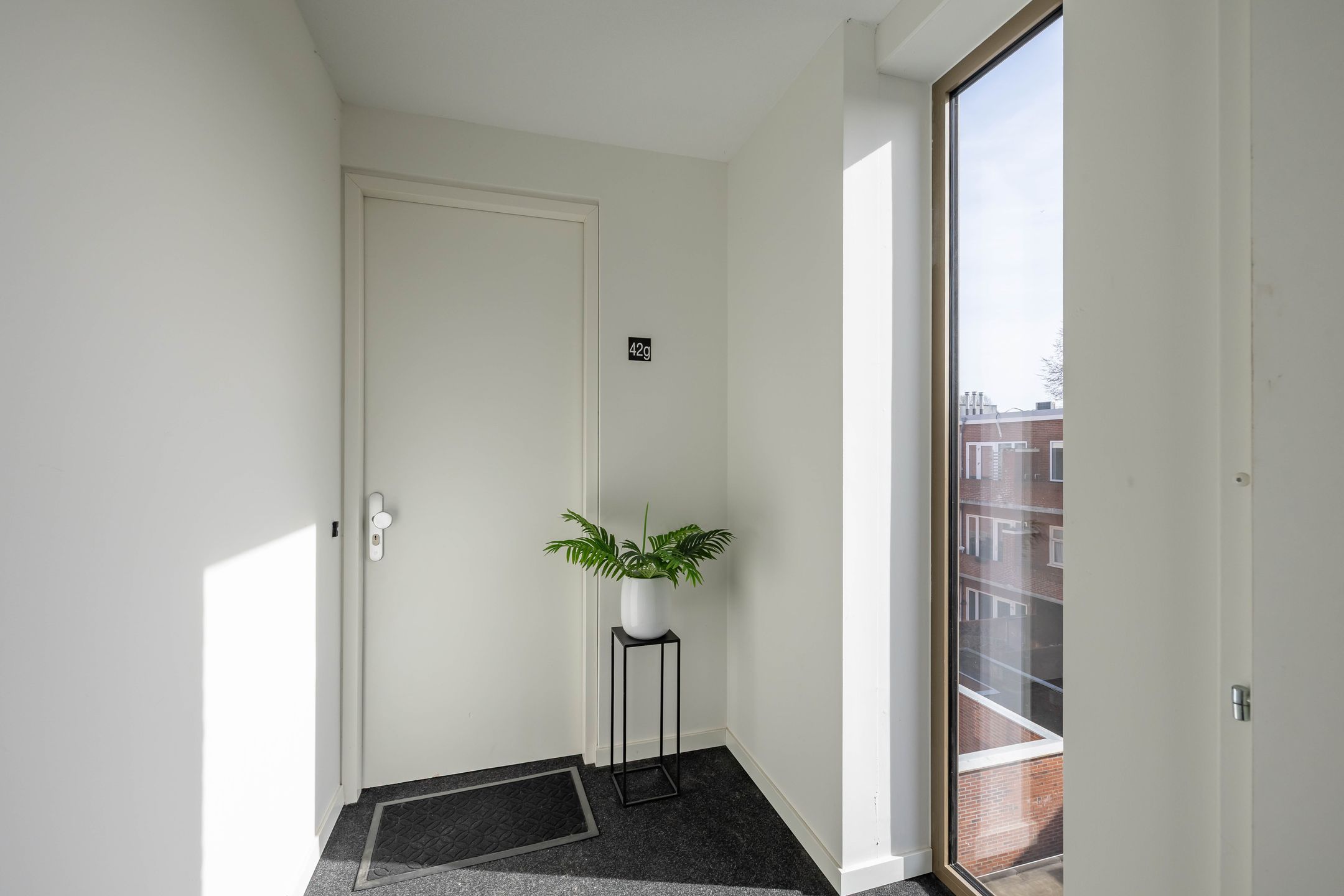 Photo 6 of Helper Oostsingel 42-G