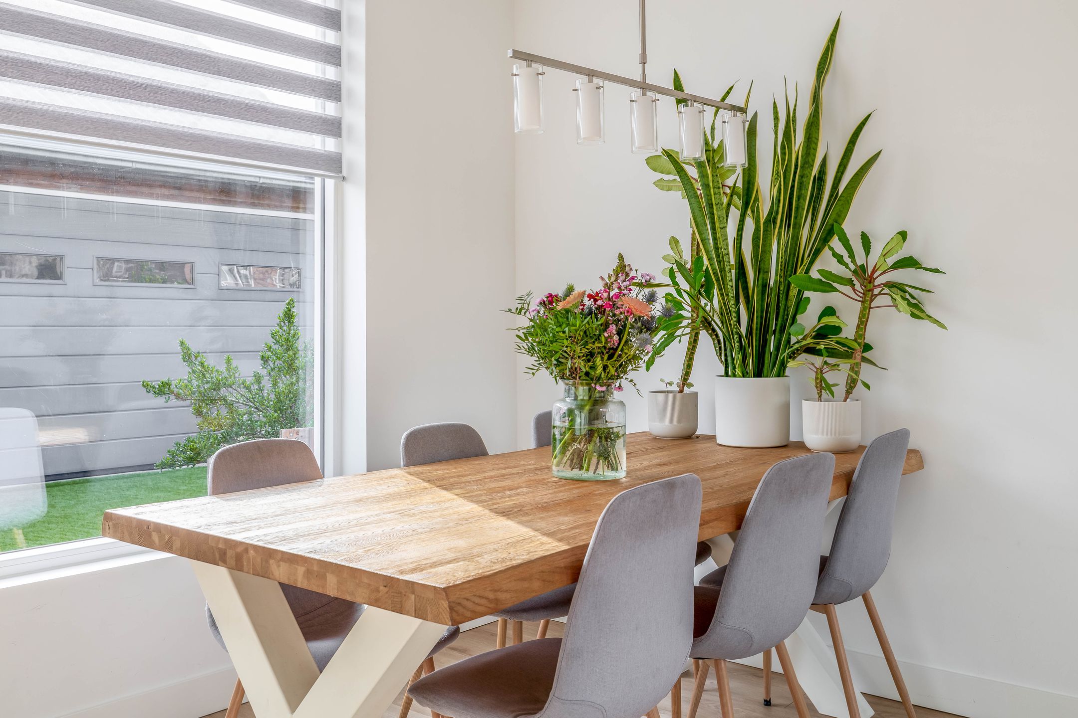 Spacious Corner House with Large Garage and Sunny Garden in Wormerveer — 13
