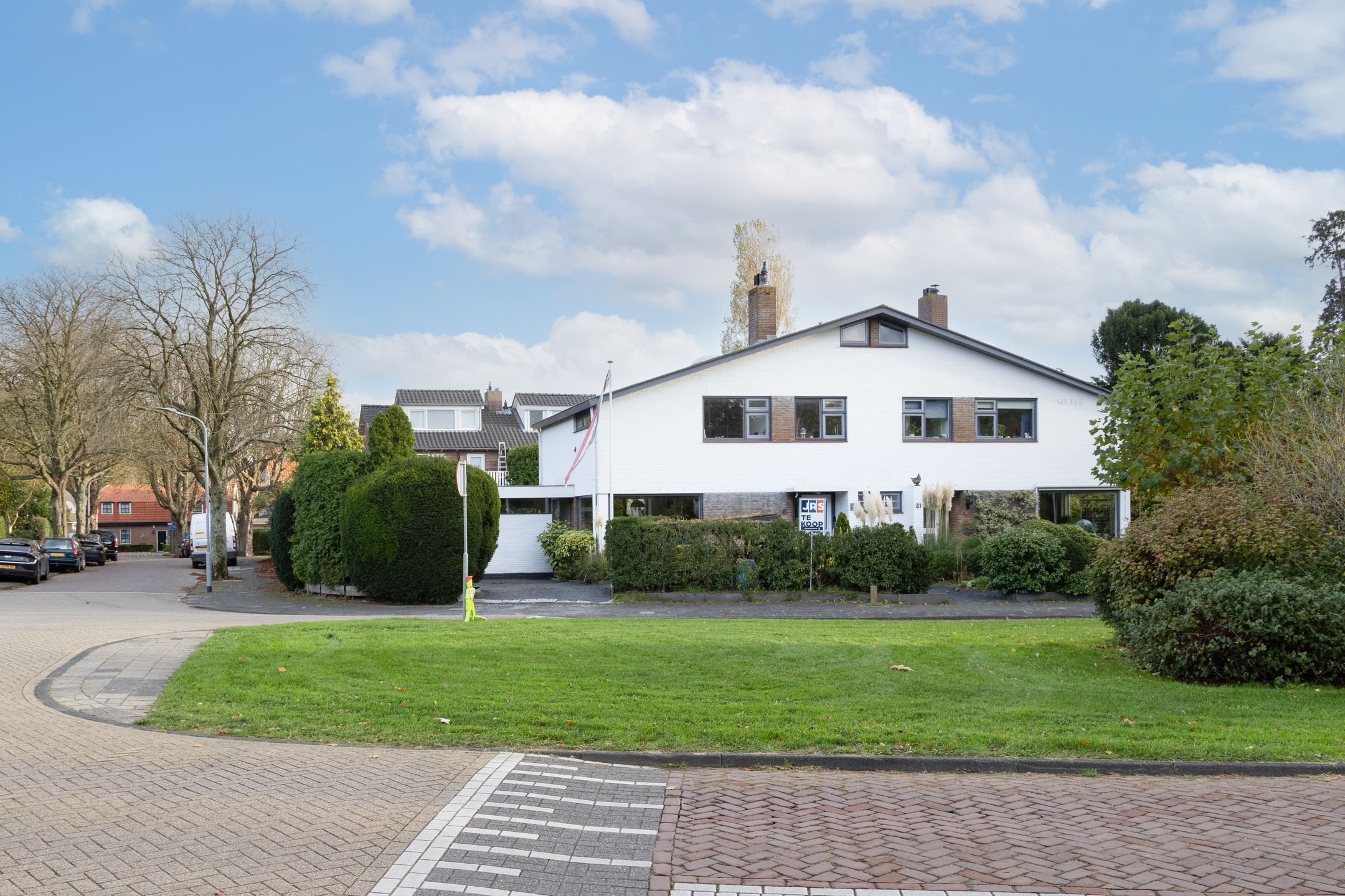 Buying a house in The Netherlands., Bennebroekerdreef 33