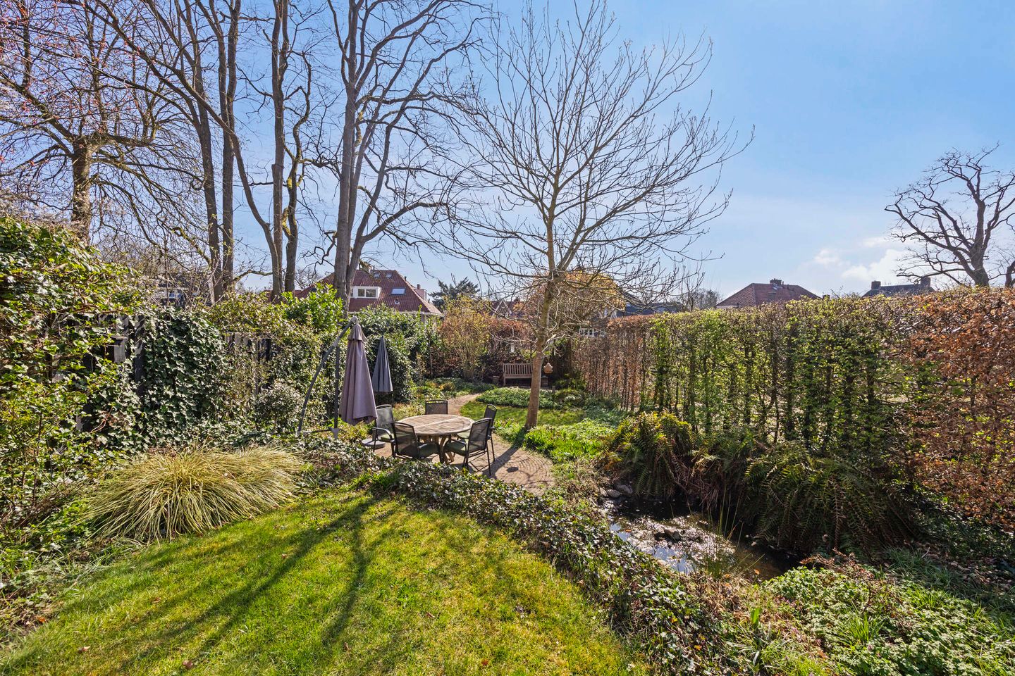 Photo 50 of Van Ruisdaelstraat 11