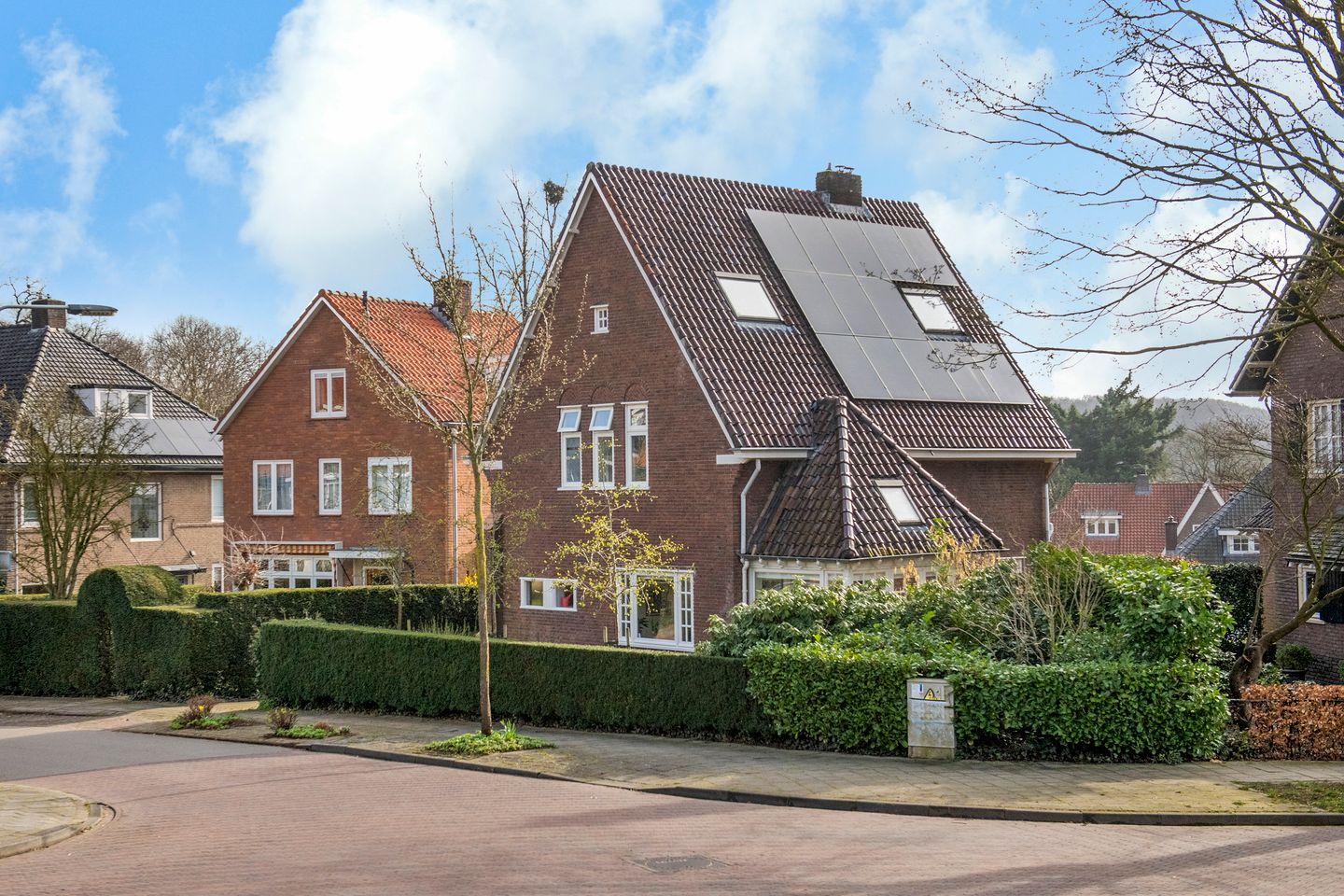 Photo 59 of Van Ruisdaelstraat 11