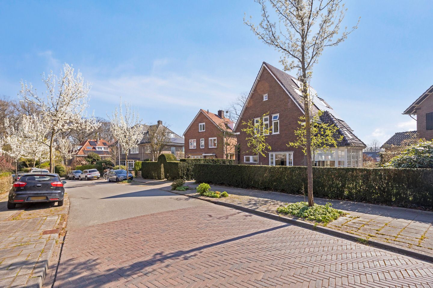 Photo 64 of Van Ruisdaelstraat 11