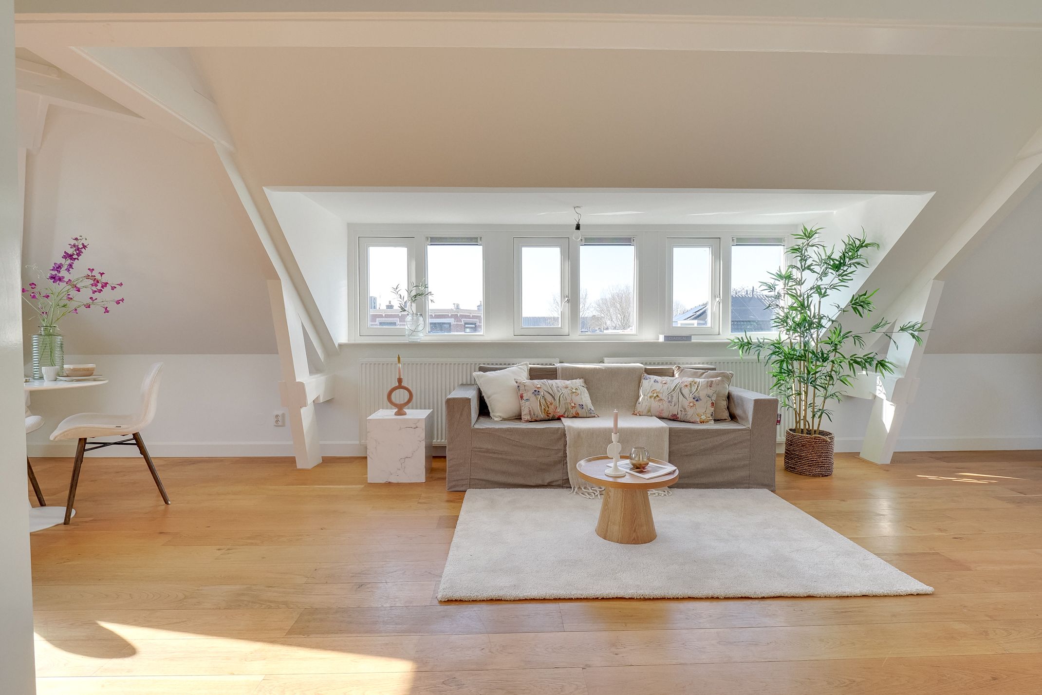 Foto 6 van Amsterdamsestraatweg 285-C