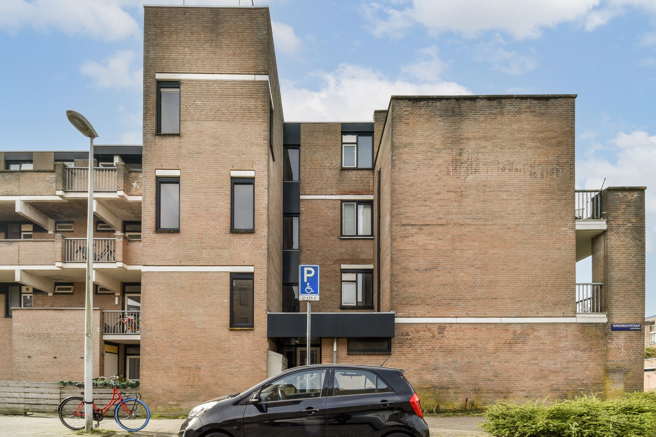 Photo 21 of Papendrechtstraat 4