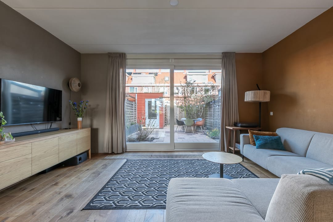 Photo 11 of Evertsenstraat 34