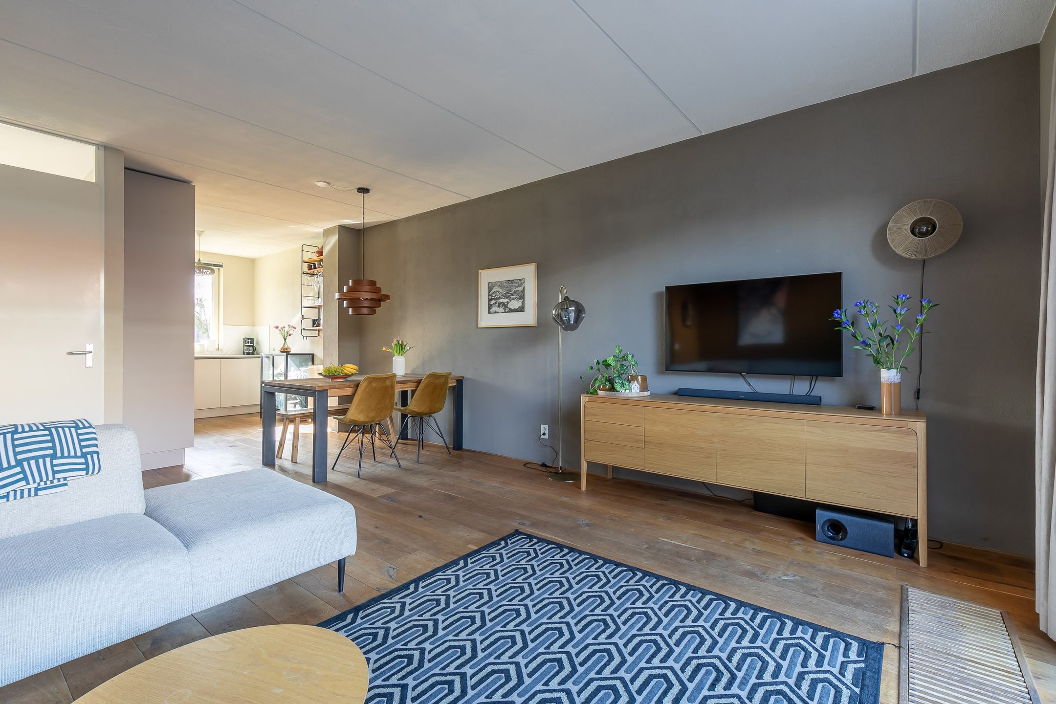 Photo 12 of Evertsenstraat 34