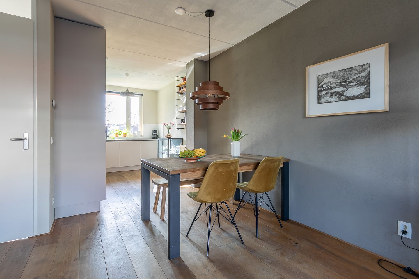 Photo 19 of Evertsenstraat 34