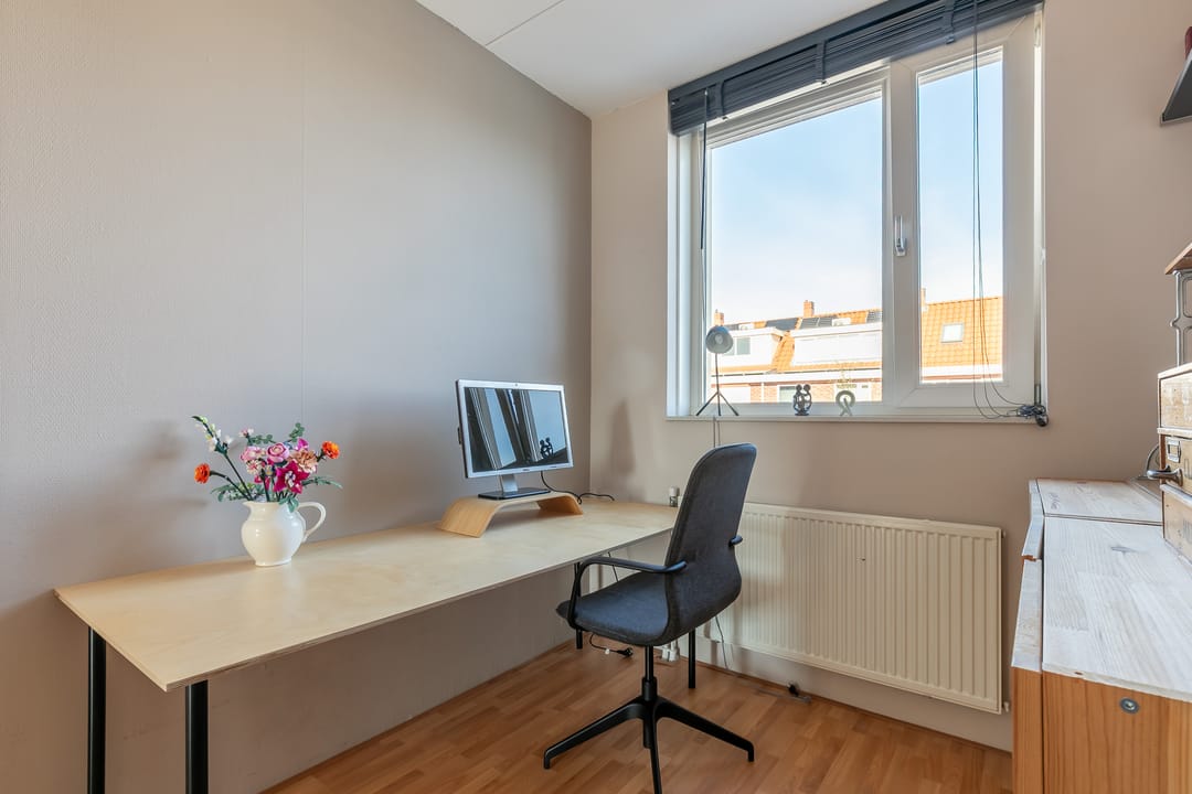 Photo 31 of Evertsenstraat 34