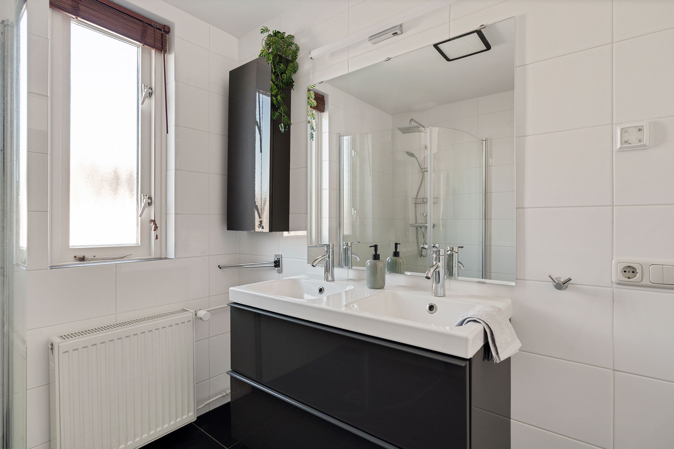 Foto 24 van Juralaan 8