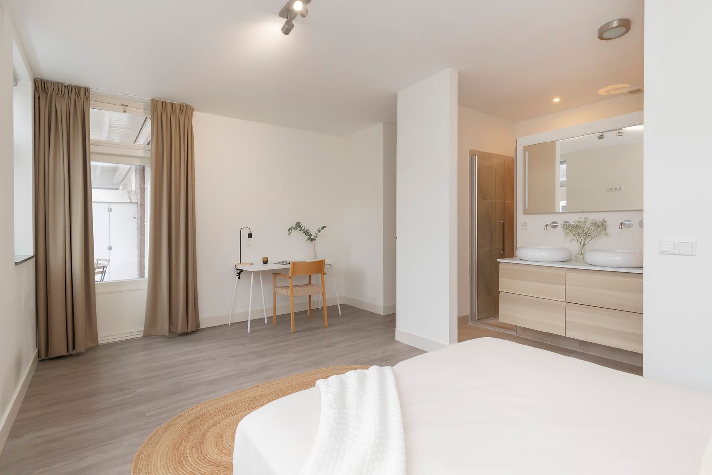 Foto 20 van Churchill-laan 123-3