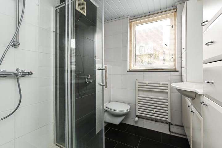 Photo 3 of P.C. Bothstraat 52