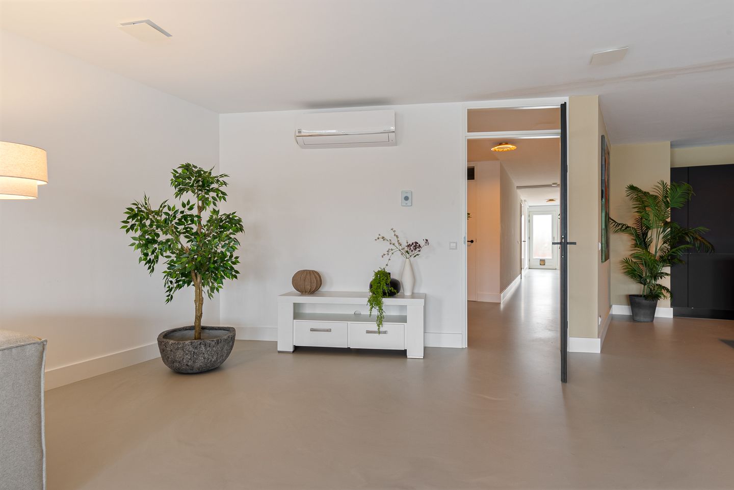 Photo 14 of Plein 24