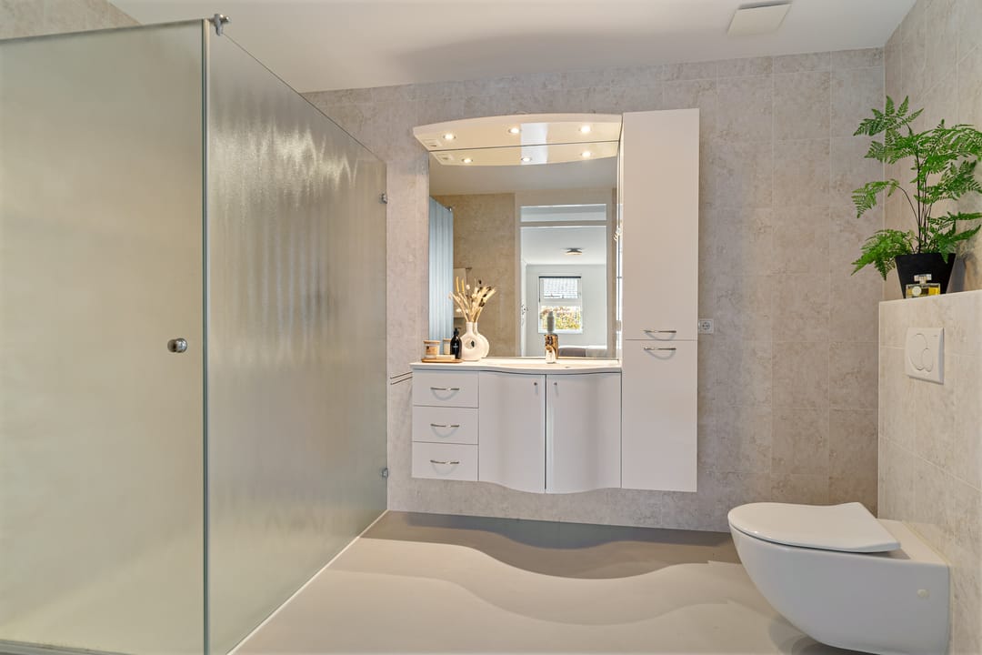 Photo 37 of Plein 24