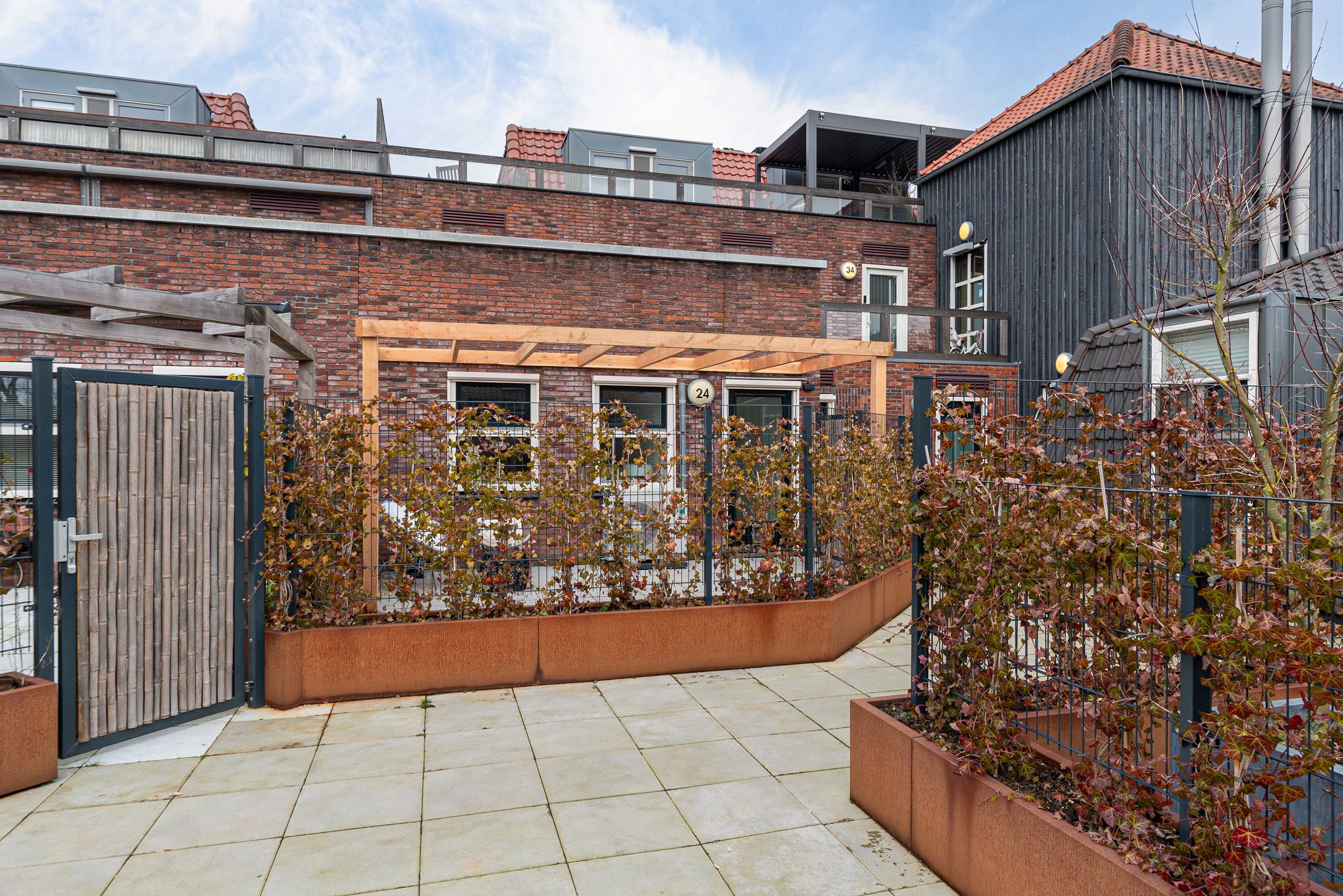 Photo 42 of Plein 24