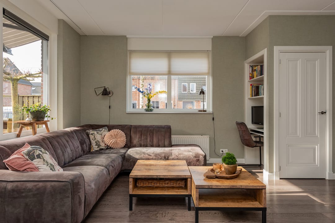 Move-in ready corner house with four bedrooms and detached garage in Oldebroek — 17