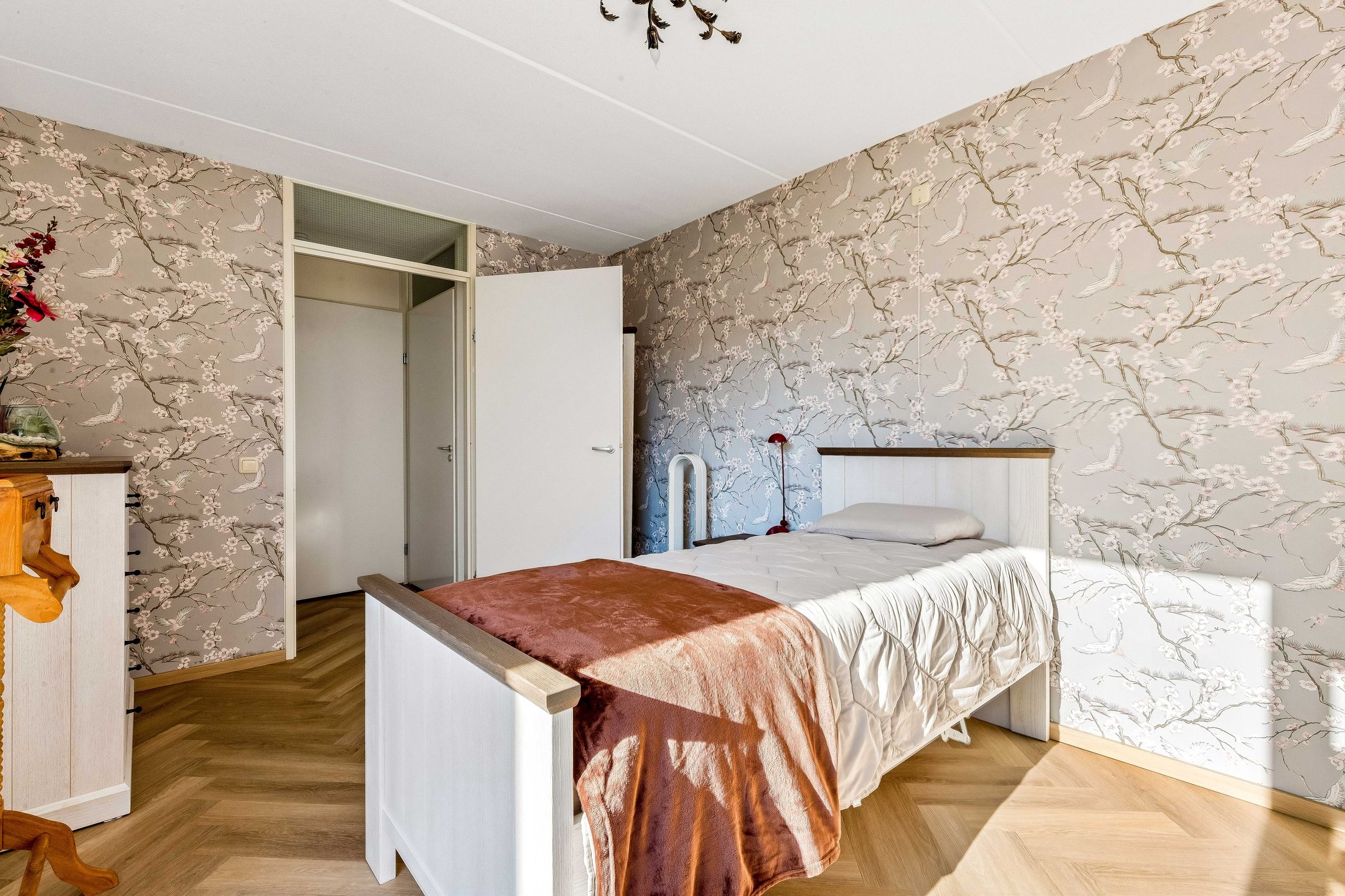 Renovated Semi-Bungalow with Communal Garden in Almere — 20