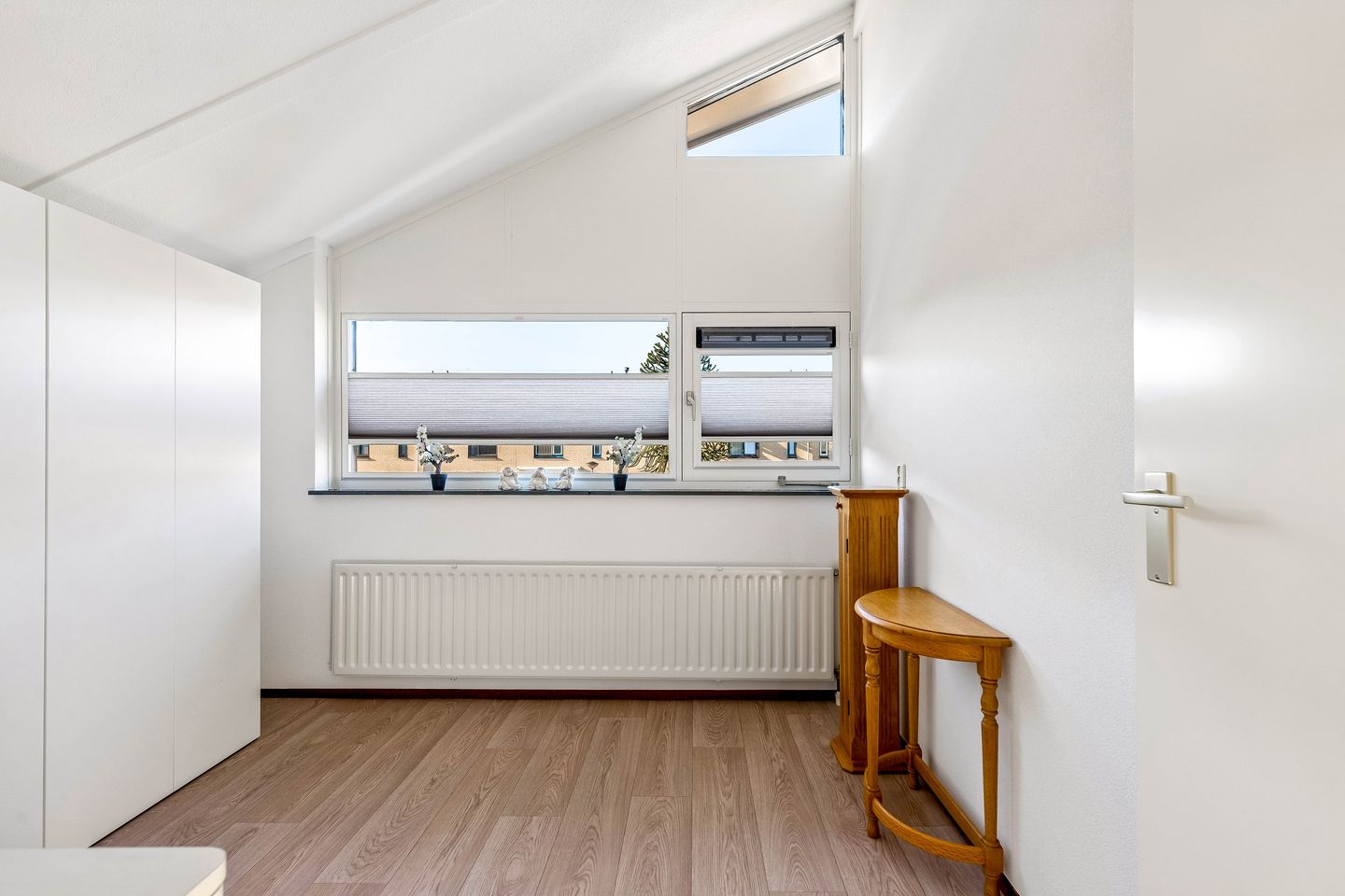 Renovated Semi-Bungalow with Communal Garden in Almere — 30