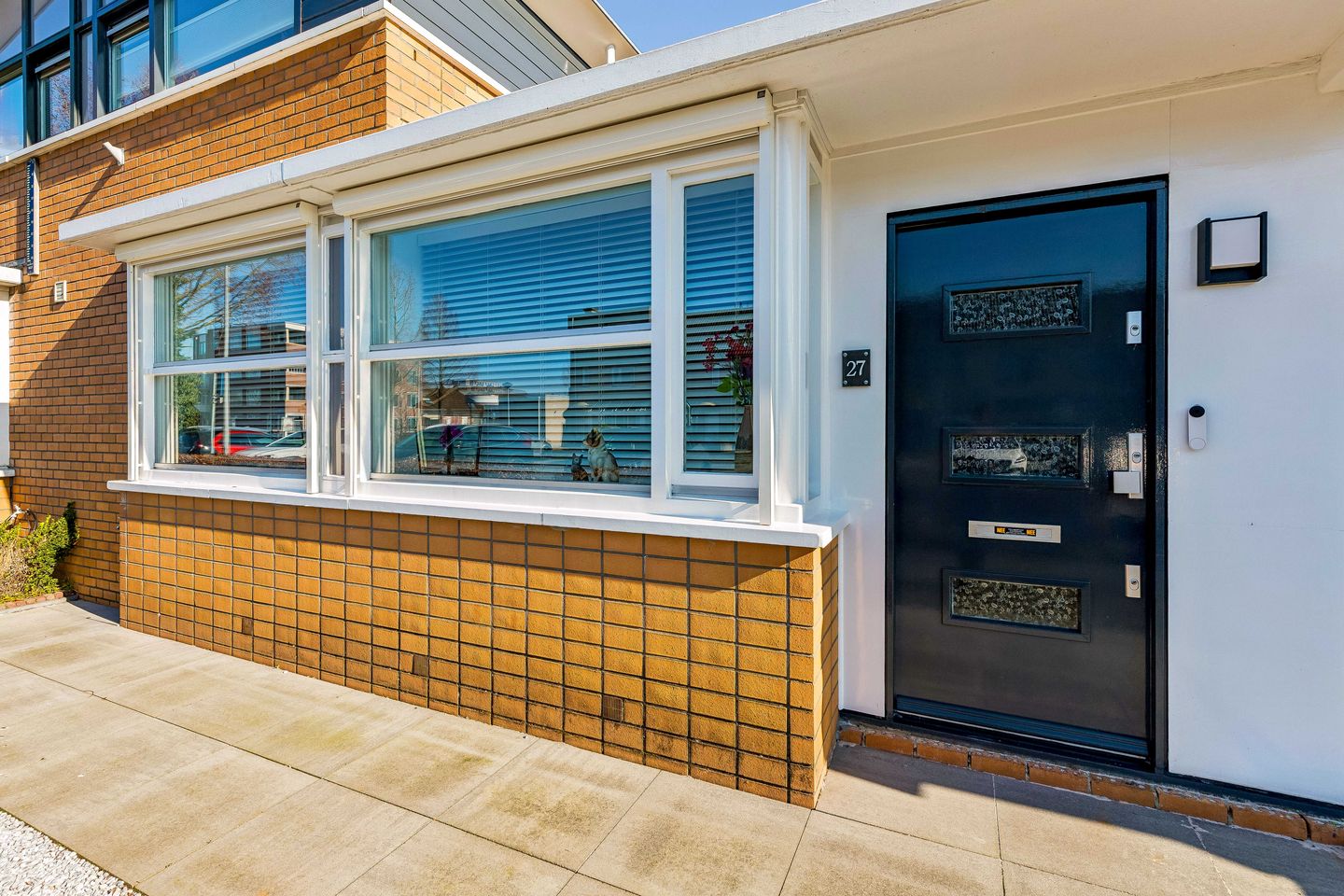 Renovated Semi-Bungalow with Communal Garden in Almere — 45
