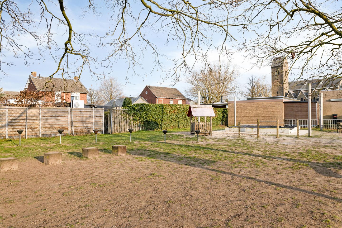 Detached Home with 4 Bedrooms and Garage in Kelpen-Oler — 37