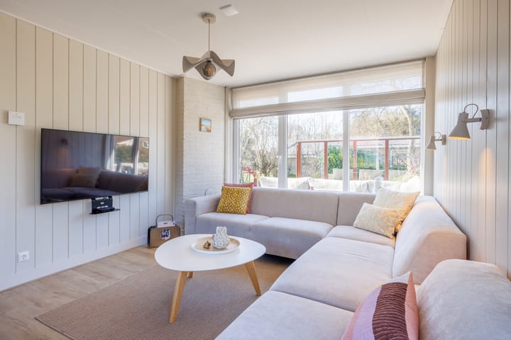 Photo 3 of Oosterhiem 12