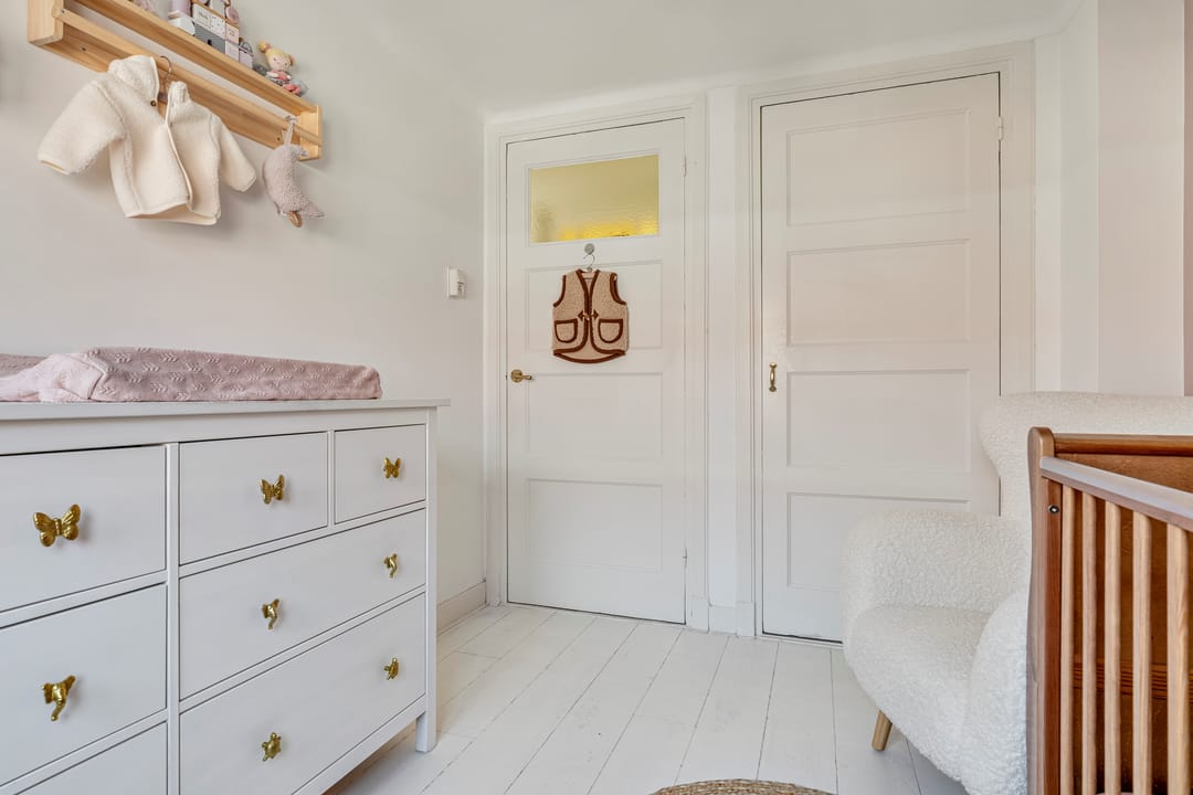 Stylish and Move-in Ready 1930s Terraced House with Sunny South-Facing Garden in Tilburg — 22