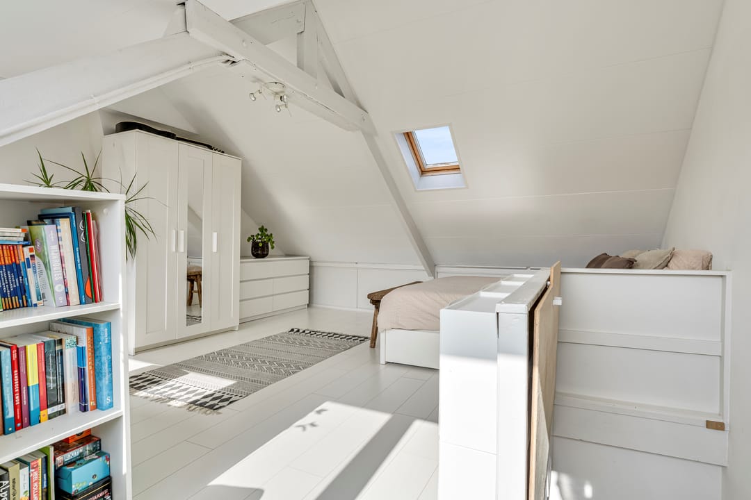 Stylish and Move-in Ready 1930s Terraced House with Sunny South-Facing Garden in Tilburg — 32