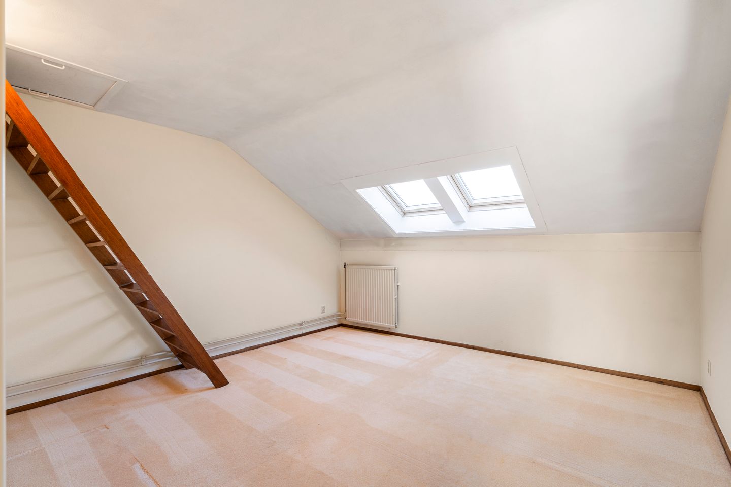Spacious Semi-Detached Home in Child-Friendly Wassenaar near Meijendel — 19