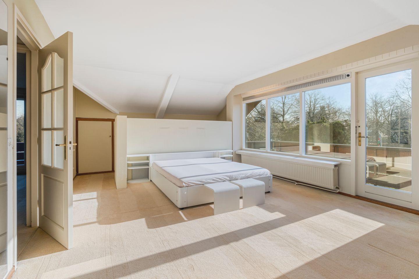 Spacious Semi-Detached Home in Child-Friendly Wassenaar near Meijendel — 20