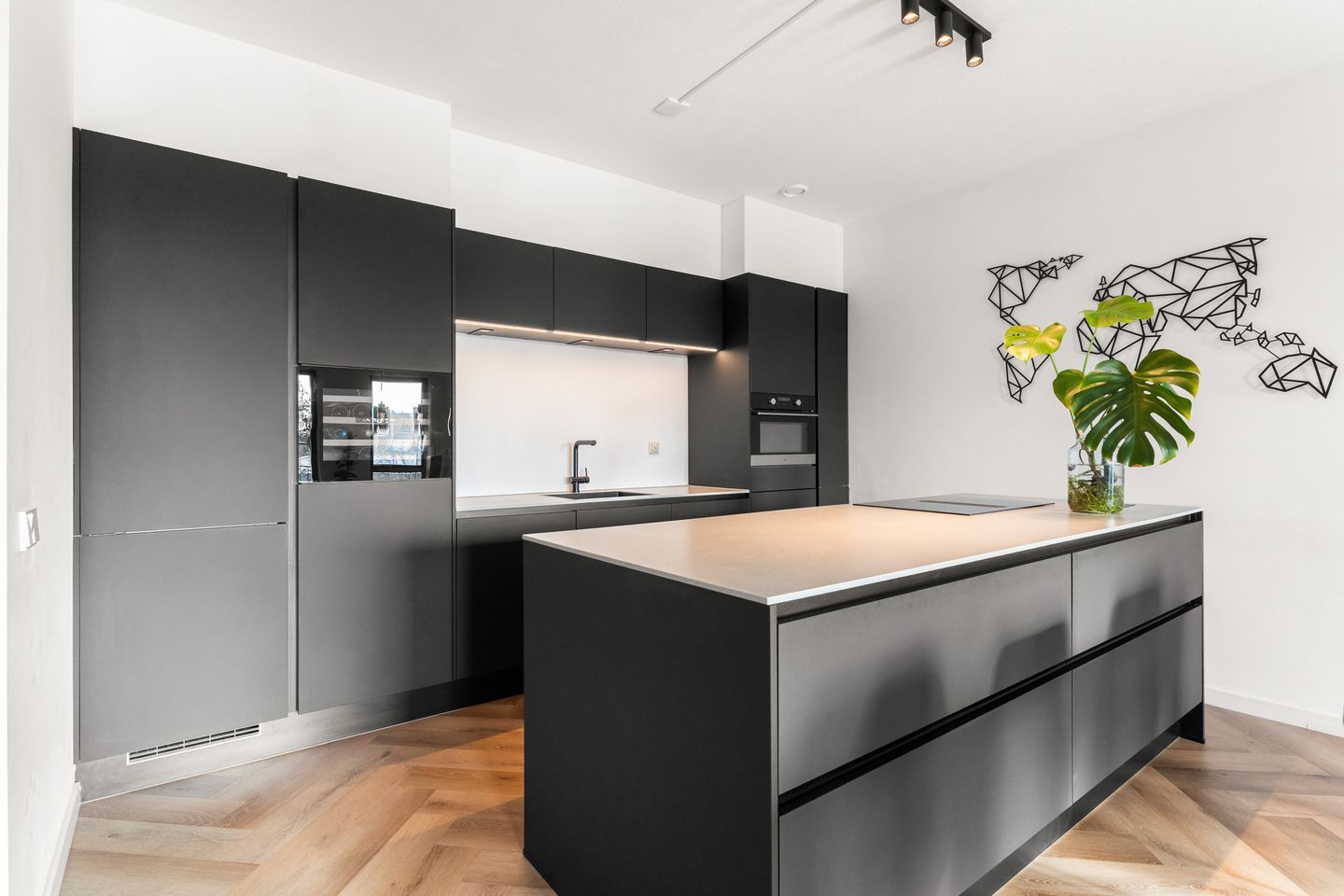 Foto 20 van Veembroederhof 135