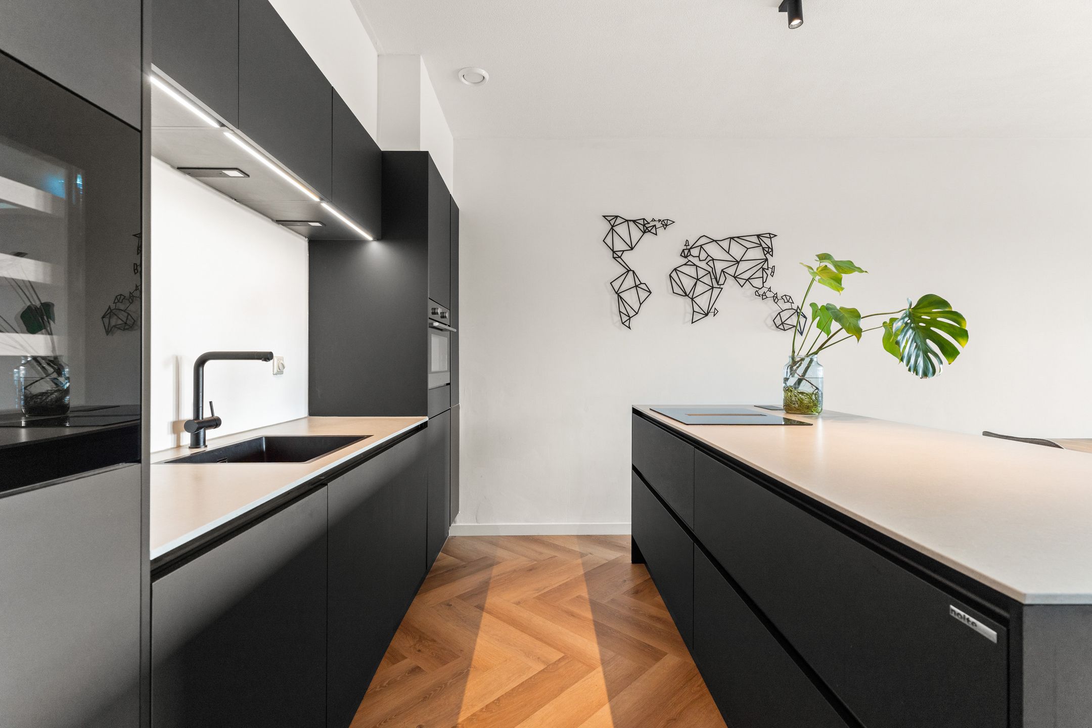 Foto 21 van Veembroederhof 135