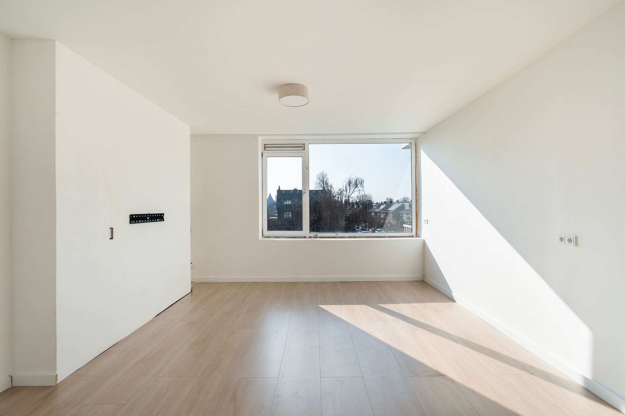 Photo 6 of Prins Hendrikplein 31