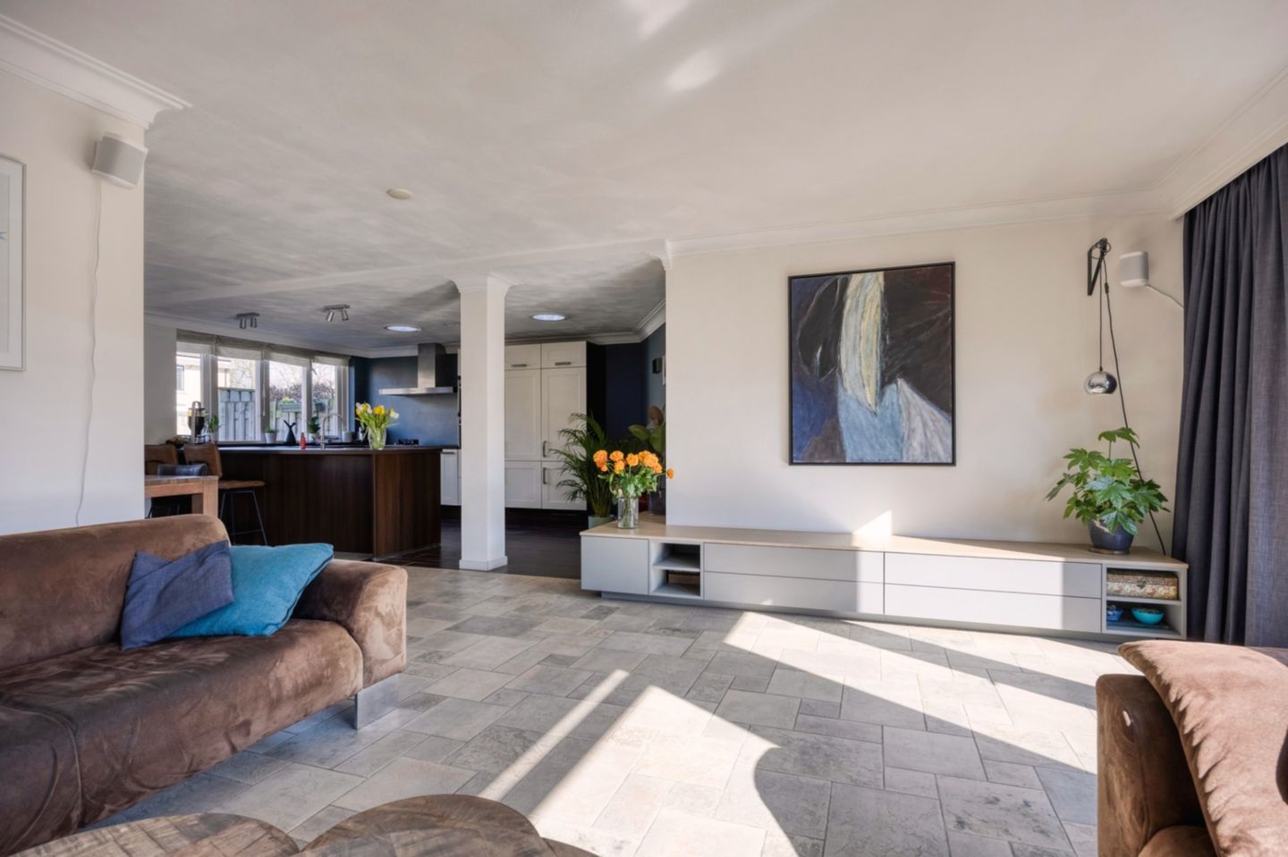 Spacious Corner House with 5 Bedrooms in Rosmalen — 13