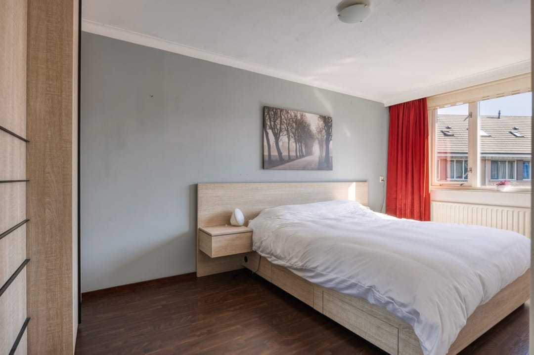 Spacious Corner House with 5 Bedrooms in Rosmalen — 24