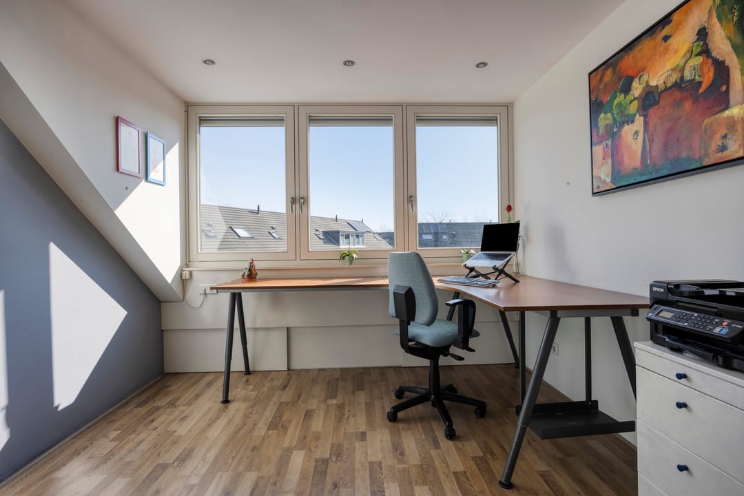Spacious Corner House with 5 Bedrooms in Rosmalen — 37