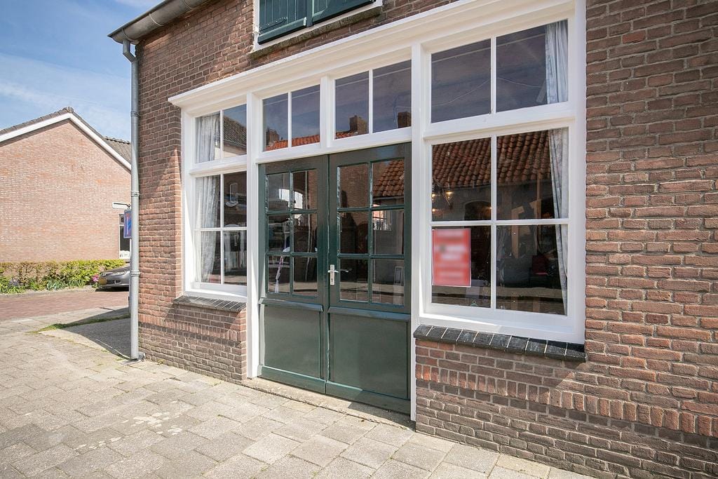 Photo 4 of Zomerstraat 9