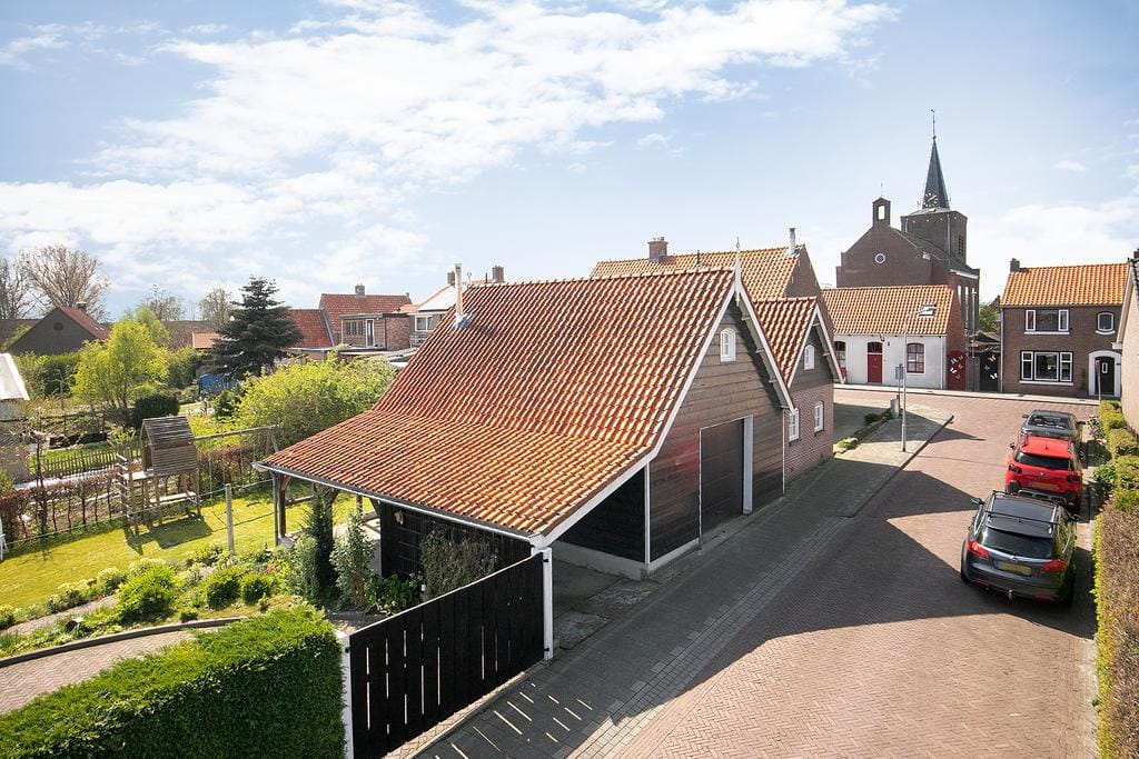 Photo 32 of Zomerstraat 9