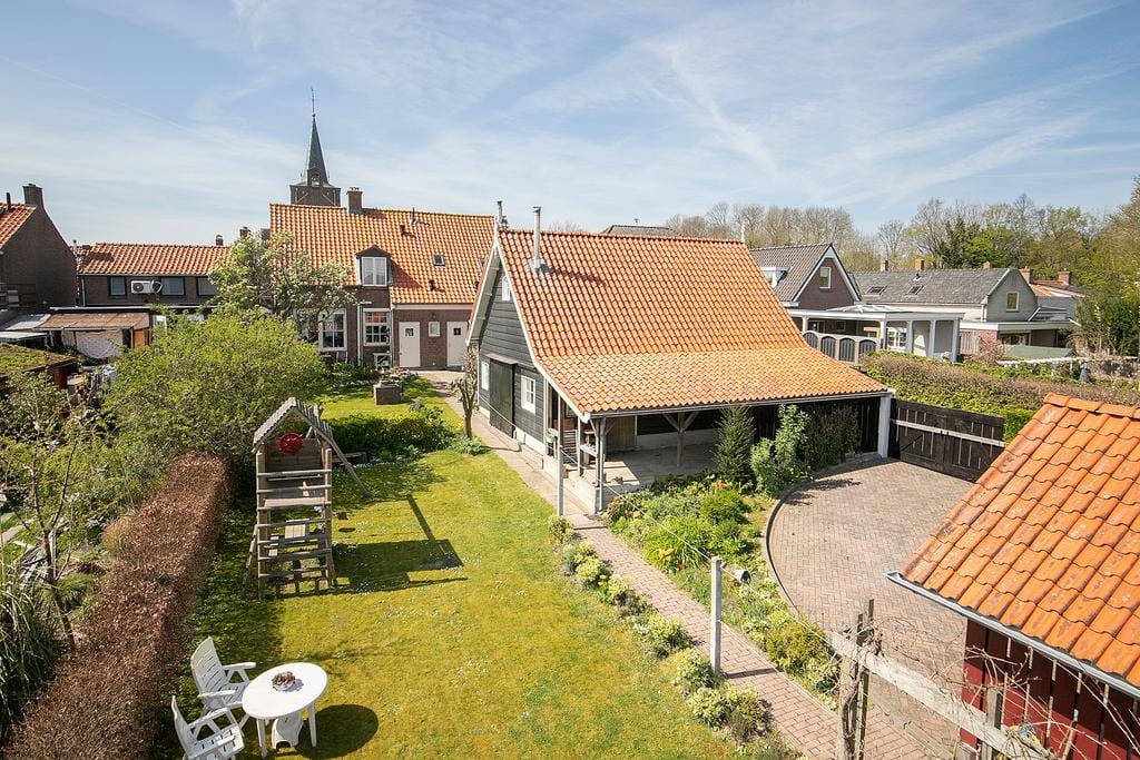 Photo 33 of Zomerstraat 9