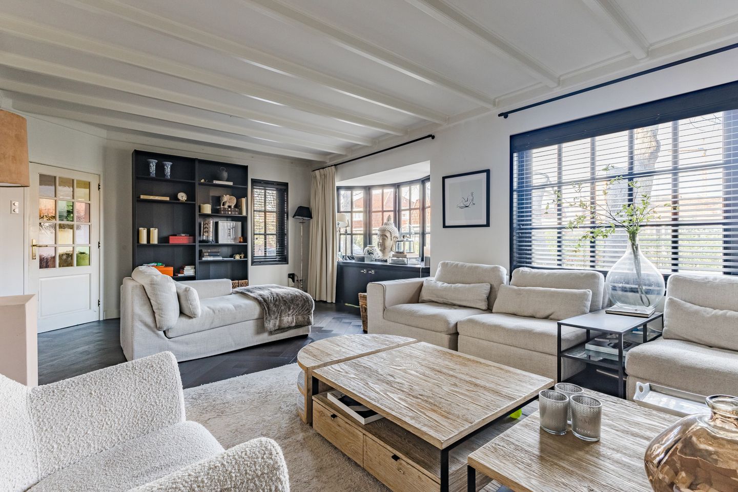 Photo 19 of Emmalaan 44