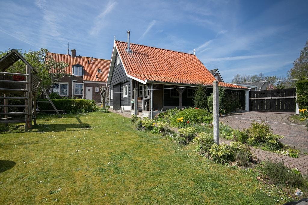 Photo 38 of Zomerstraat 9