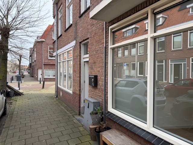 Bekijk foto 2 van Jan Vermeerstraat 9-A