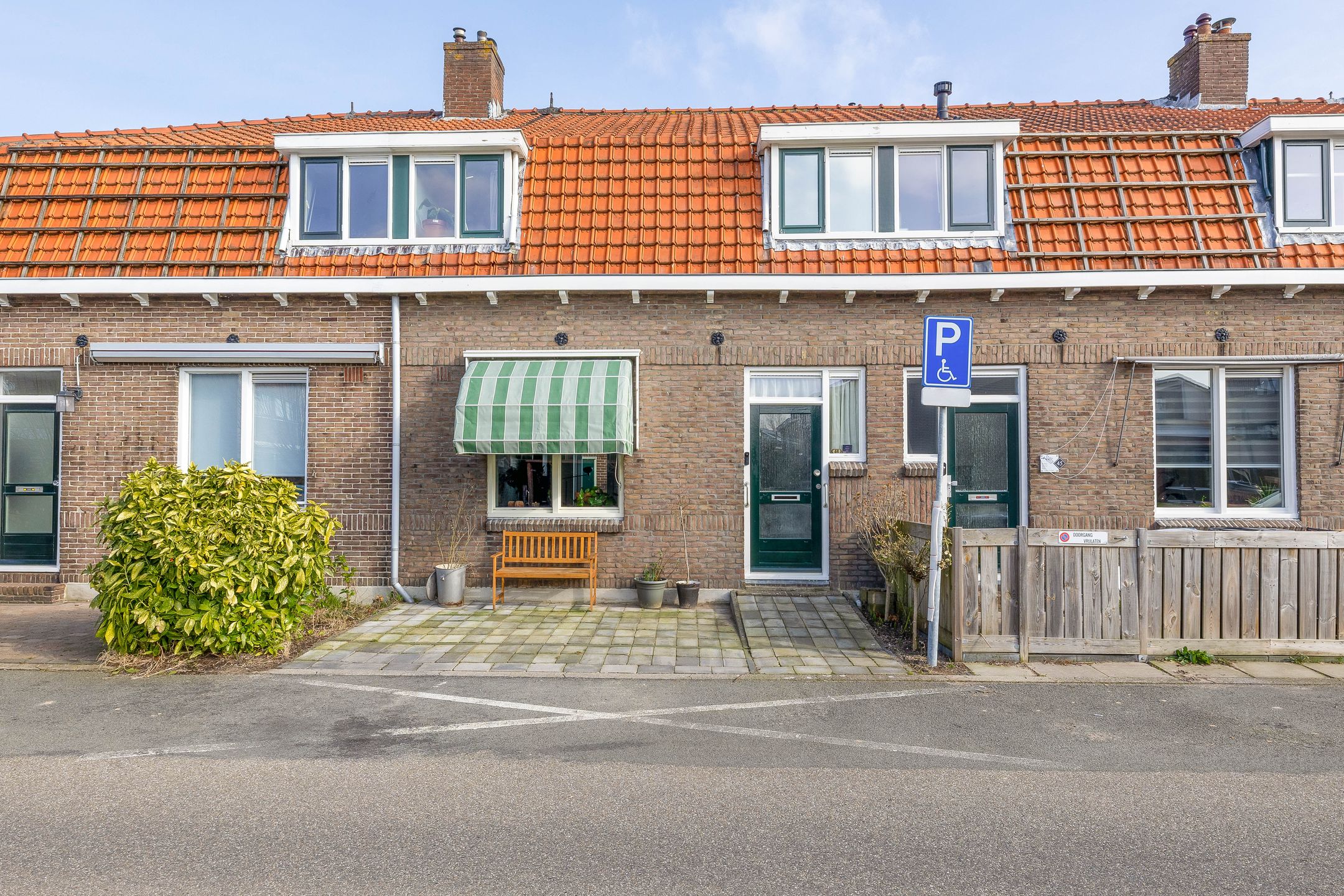 Buying a house in The Netherlands., Vlusch 46